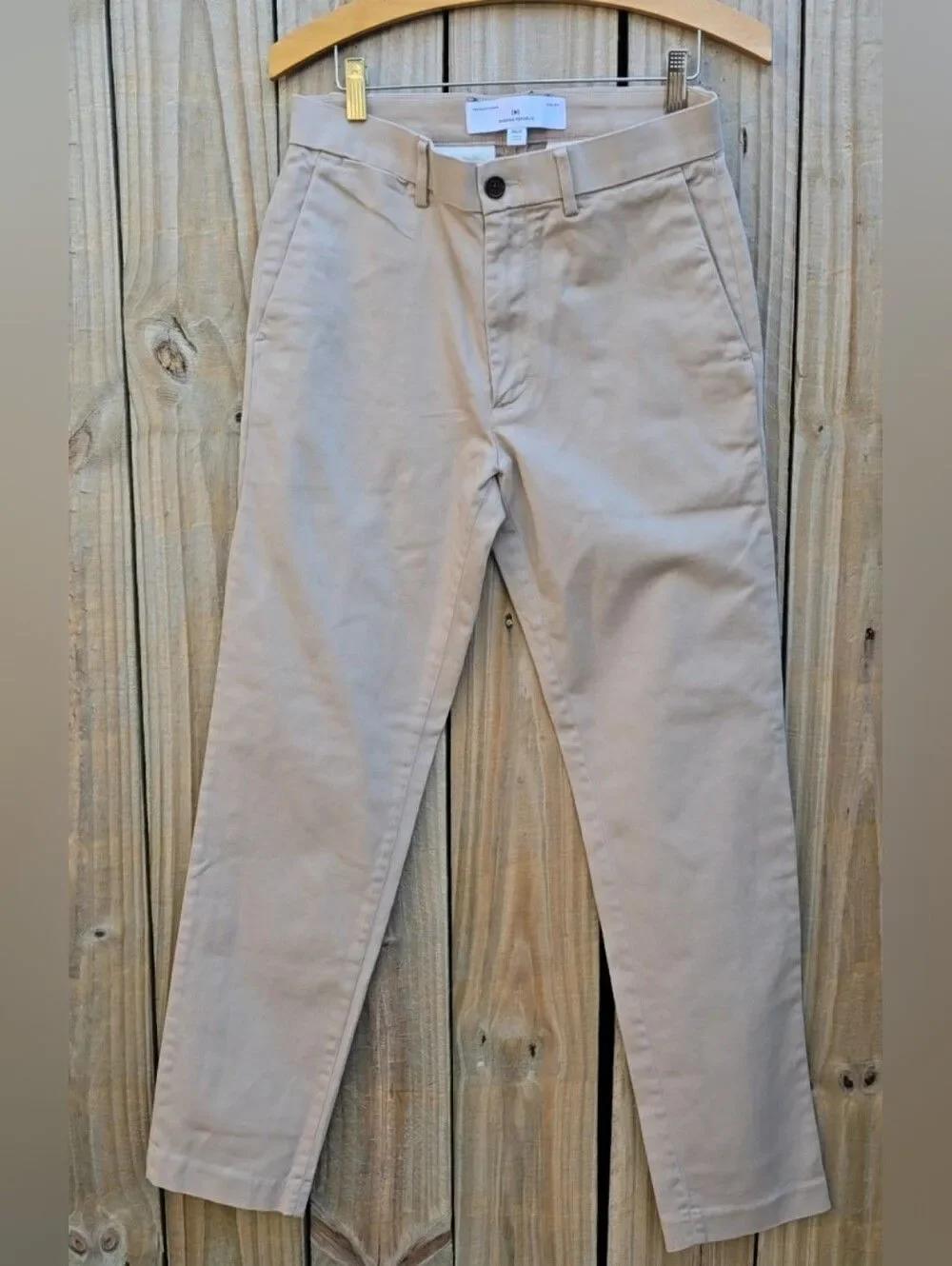 Banana Republic Khaki Chino Pants - Light Beige